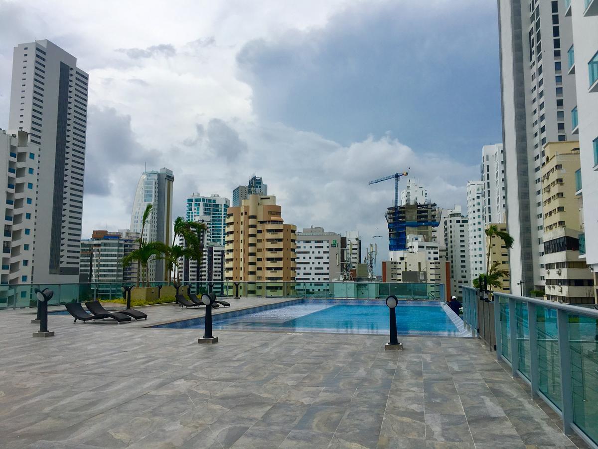 Luxury Infinitum Apartment Cartagena ภายนอก รูปภาพ